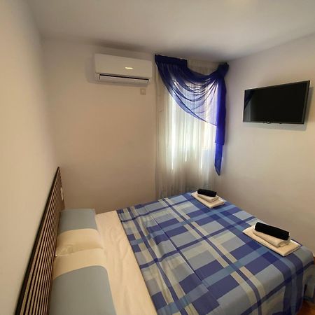 ולנסיה Habitaciones Con Bano Y Cocina Privada מראה חיצוני תמונה