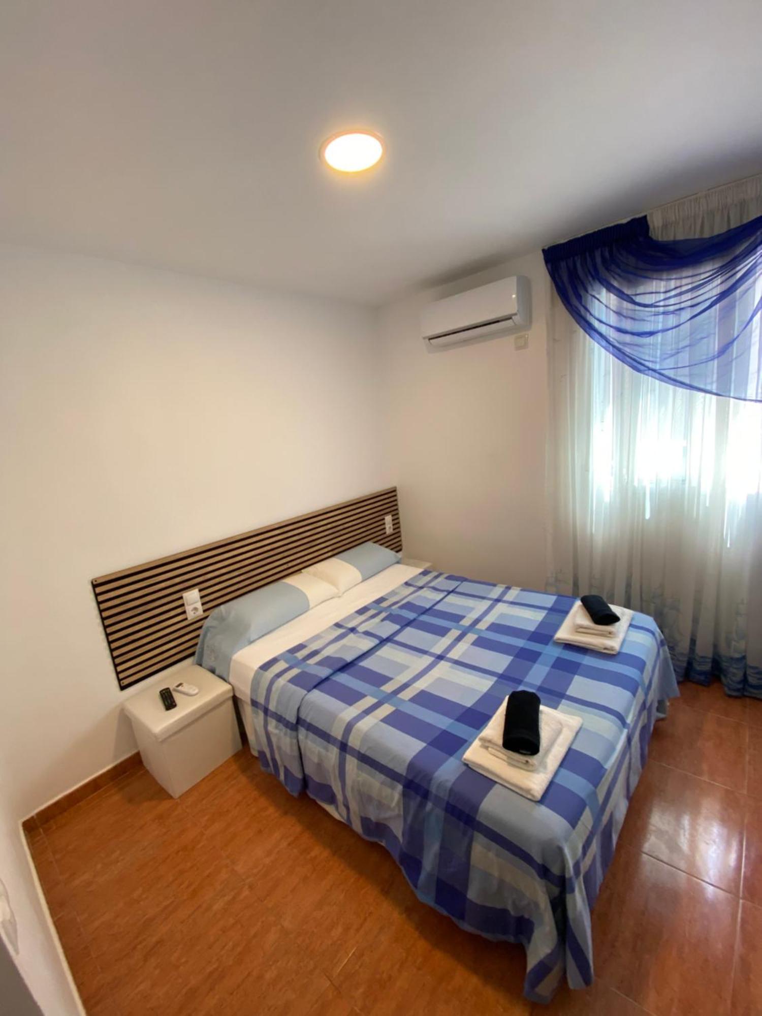ולנסיה Habitaciones Con Bano Y Cocina Privada מראה חיצוני תמונה
